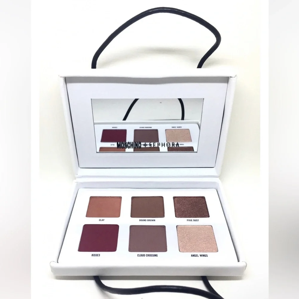Moschino + Sephora Shopping Bag Eyeshadow Palette